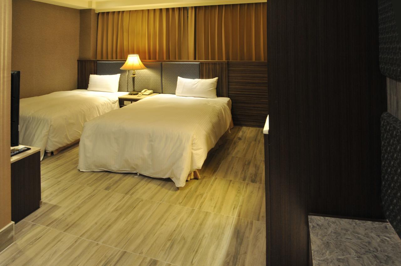 Maple Hotel Tainan Eksteriør billede