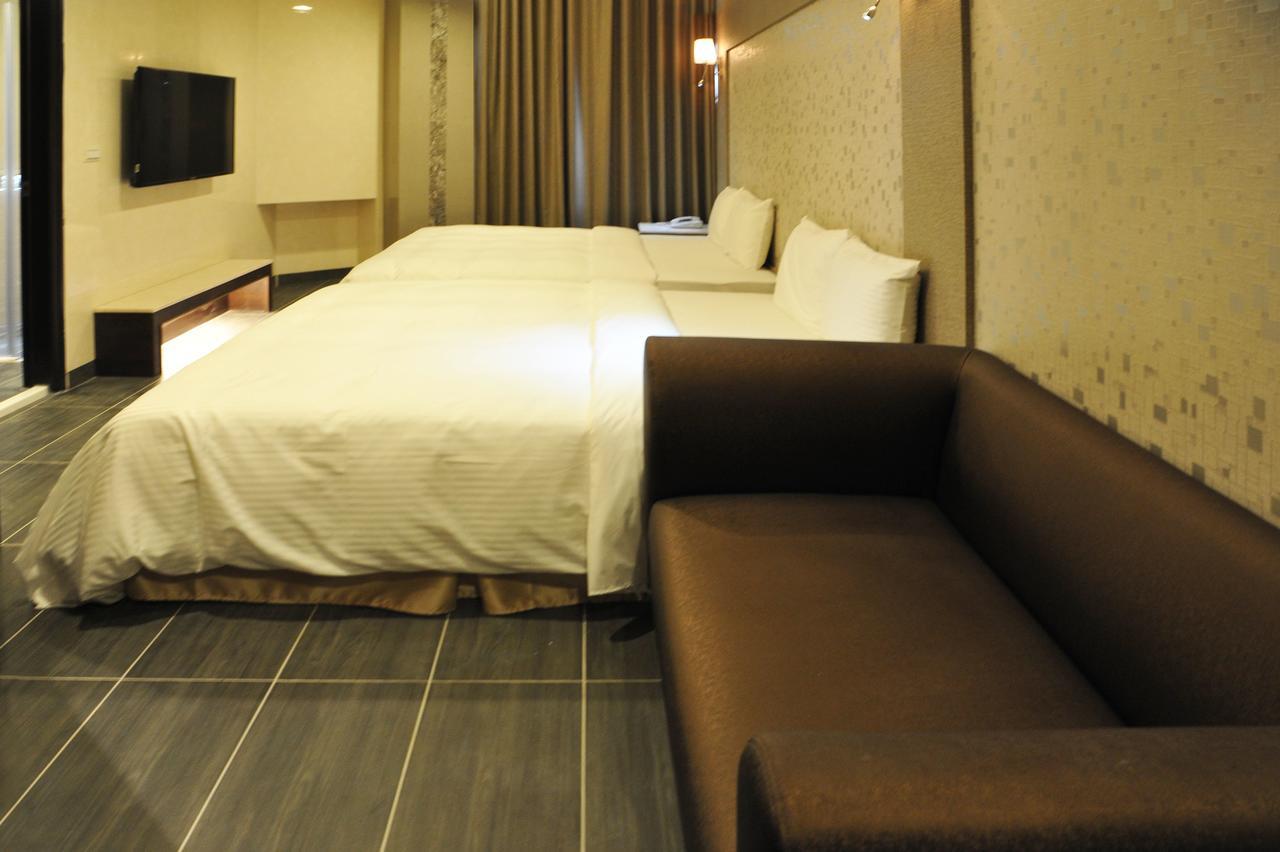 Maple Hotel Tainan Eksteriør billede