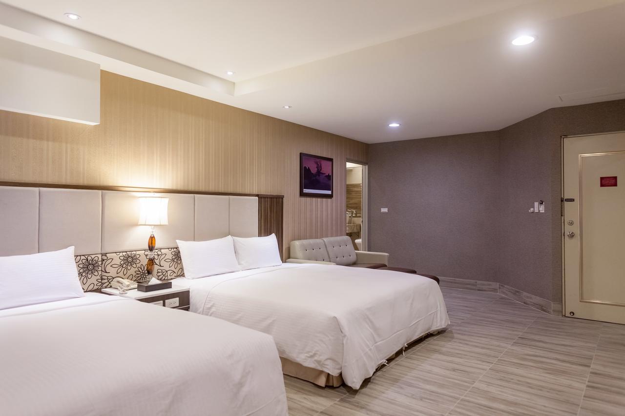Maple Hotel Tainan Eksteriør billede