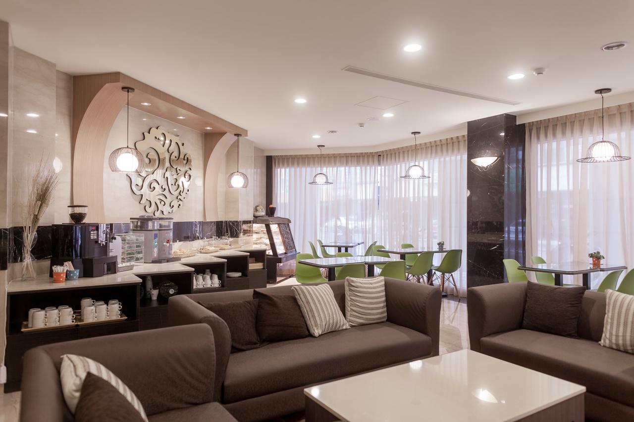 Maple Hotel Tainan Eksteriør billede