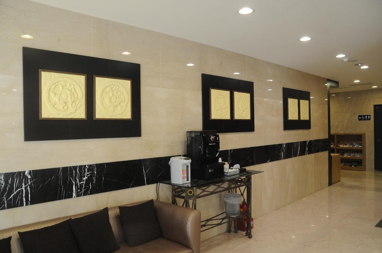 Maple Hotel Tainan Eksteriør billede