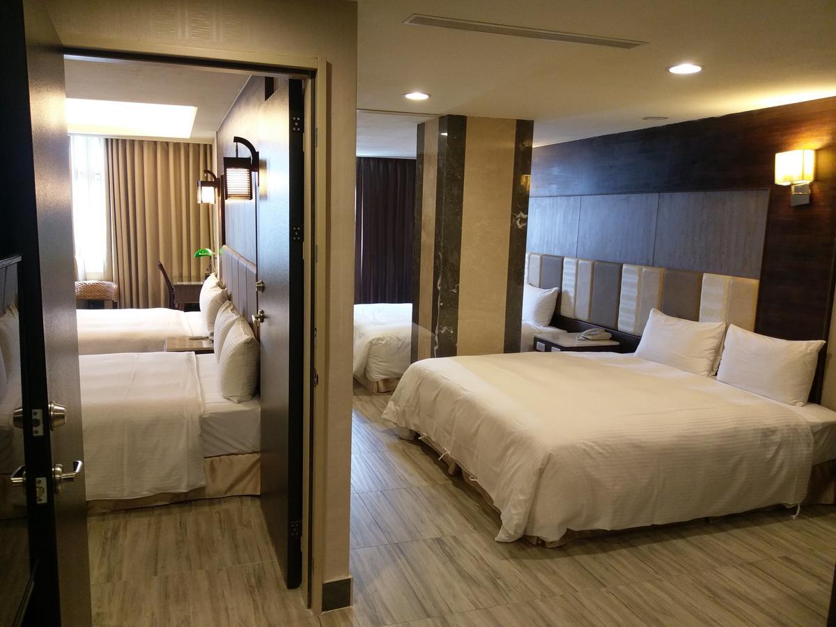 Maple Hotel Tainan Eksteriør billede