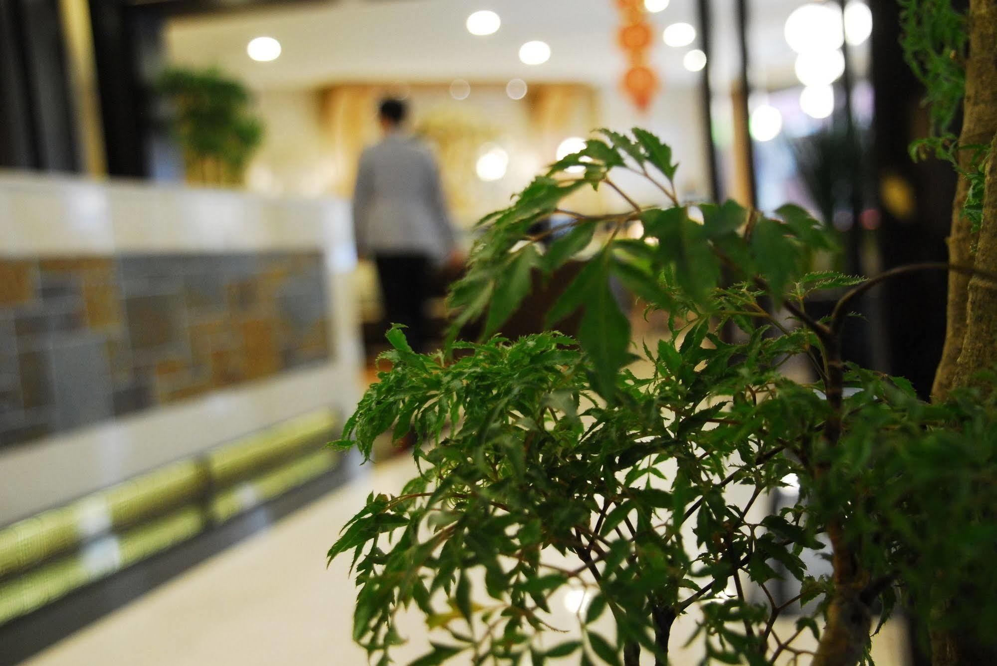 Maple Hotel Tainan Eksteriør billede